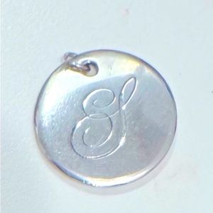 Tiffany & Co pendent "S"
